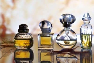 Los mejores perfumes dulces de mujer: Un viaje olfativo irresistible