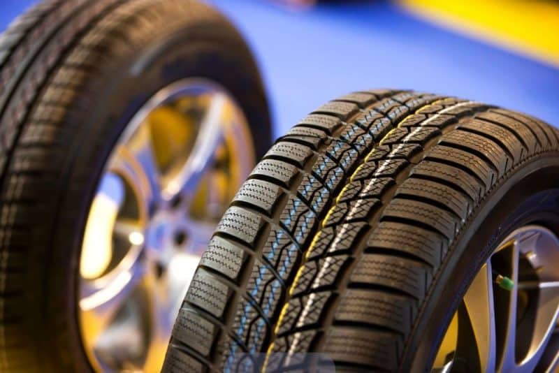 neumáticos Falken vs. Michelin