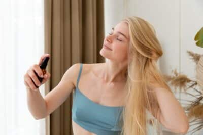 Perfumes para cabello: cómo elegir la fragancia ideal para el pelo de mujer