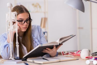 Libros de anatomía esenciales para estudiantes y profesionales de medicina en México