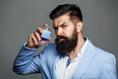 Perfumes masculinos accesibles que huelen a lujo: opciones con gran aroma y duración