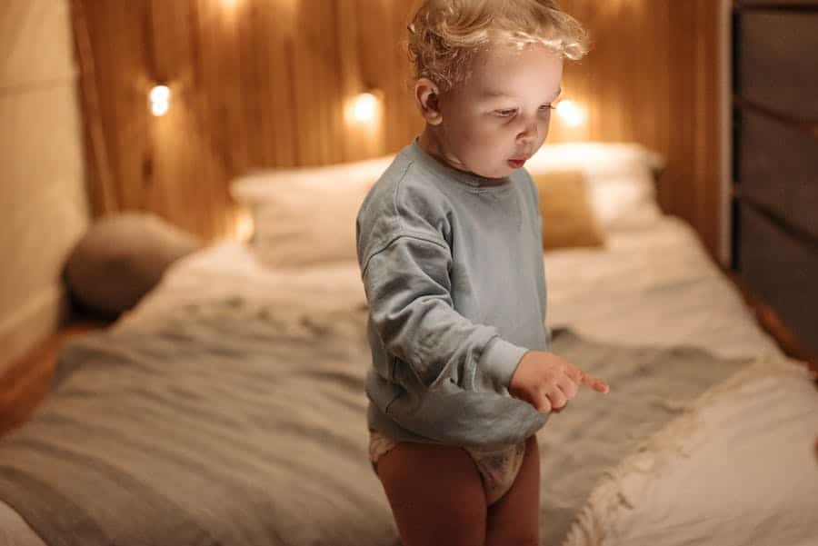 Imagen de Rutina de baño nocturna para ayudar al descanso del bebé