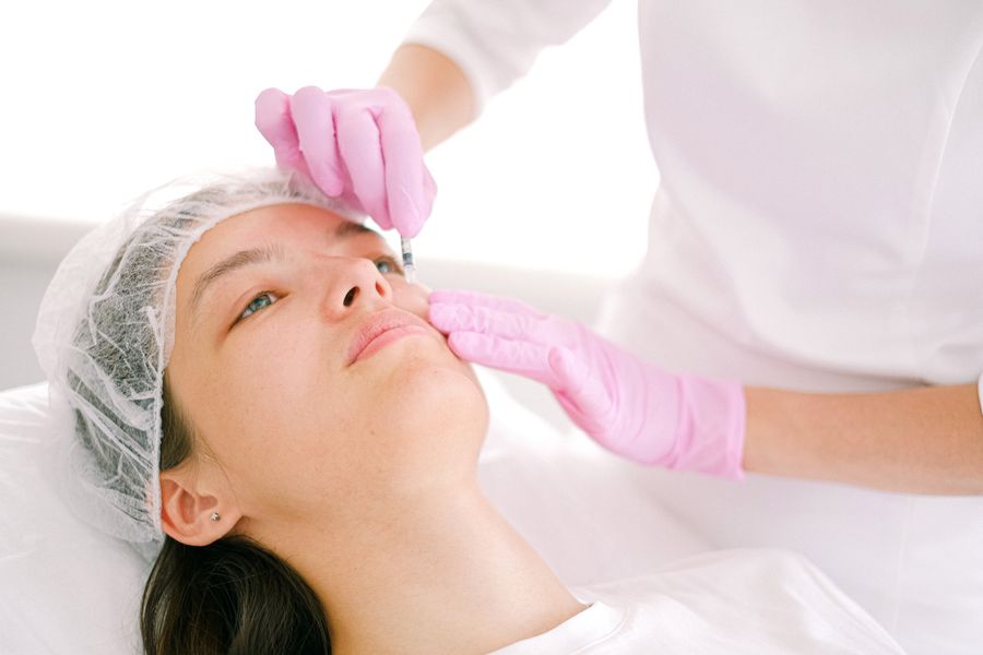 Inyecciones cosméticas médicas