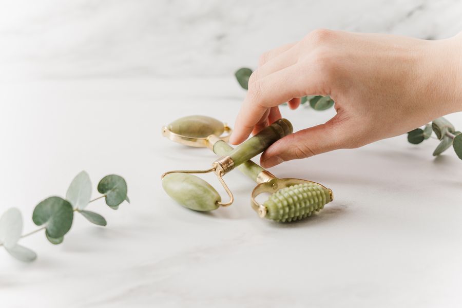 Rodillos de jade para cuidado facial