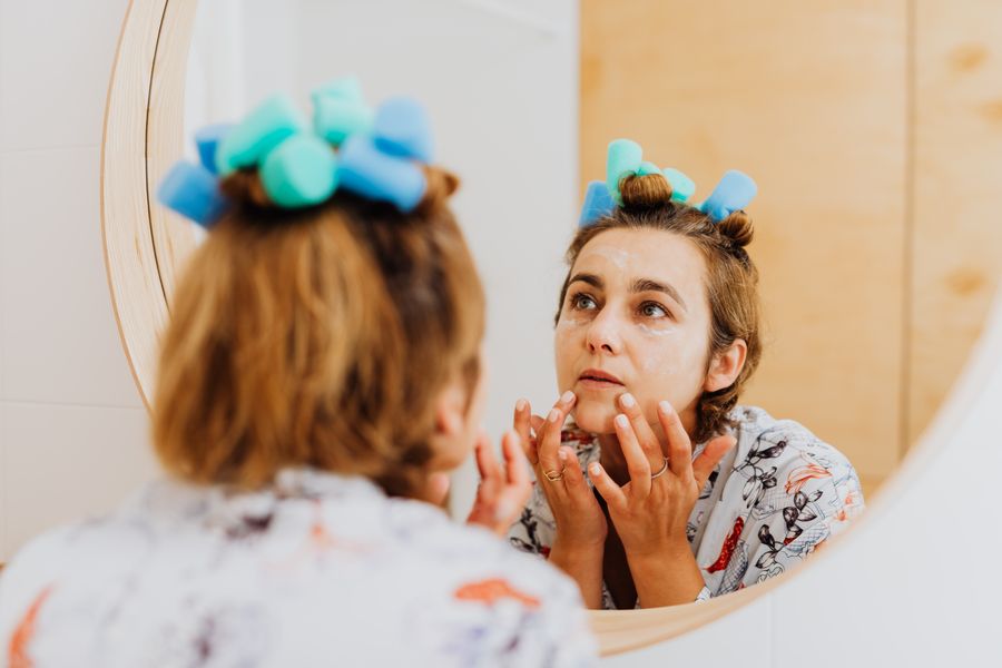 Rutina facial para piel con poros visibles